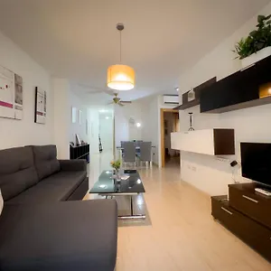 Apartamento Holidays2malaga Huerto De Monjas En Centro Histórico&parking&fibra Wifi, Málaga
